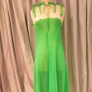 💚Vintage Silk Nightgown💚